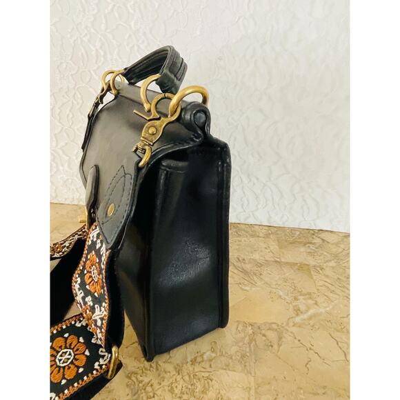 Vtg Coach Willis BLack Messenger CRosbody BAg 9927 - Picture 4 of 10
